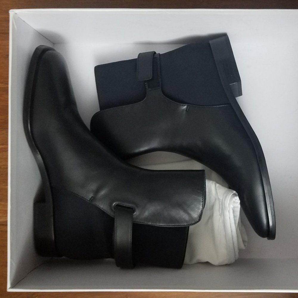 Via Spiga boots (black leather and fabric)